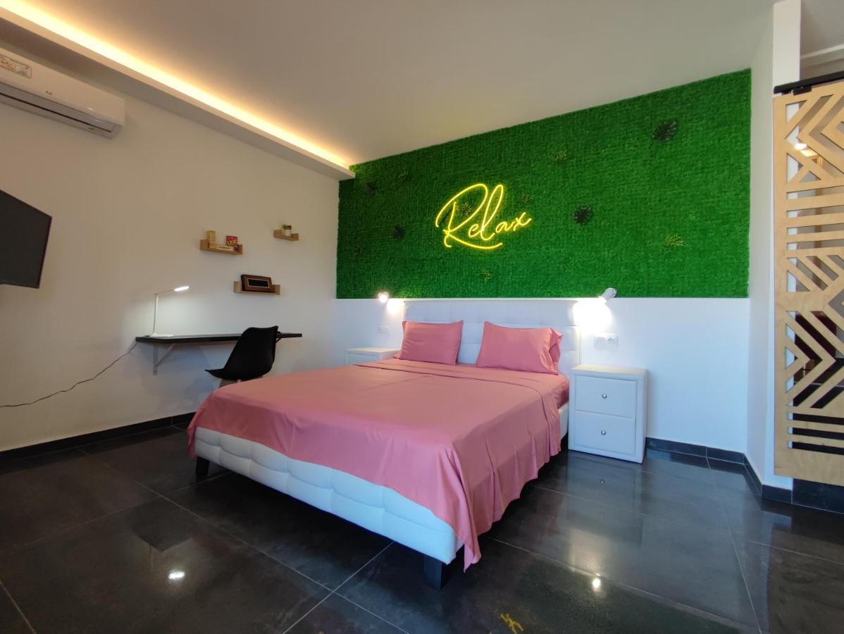 Theasis 4 Luxury Studio With Sea View 新马尔马拉斯 外观 照片